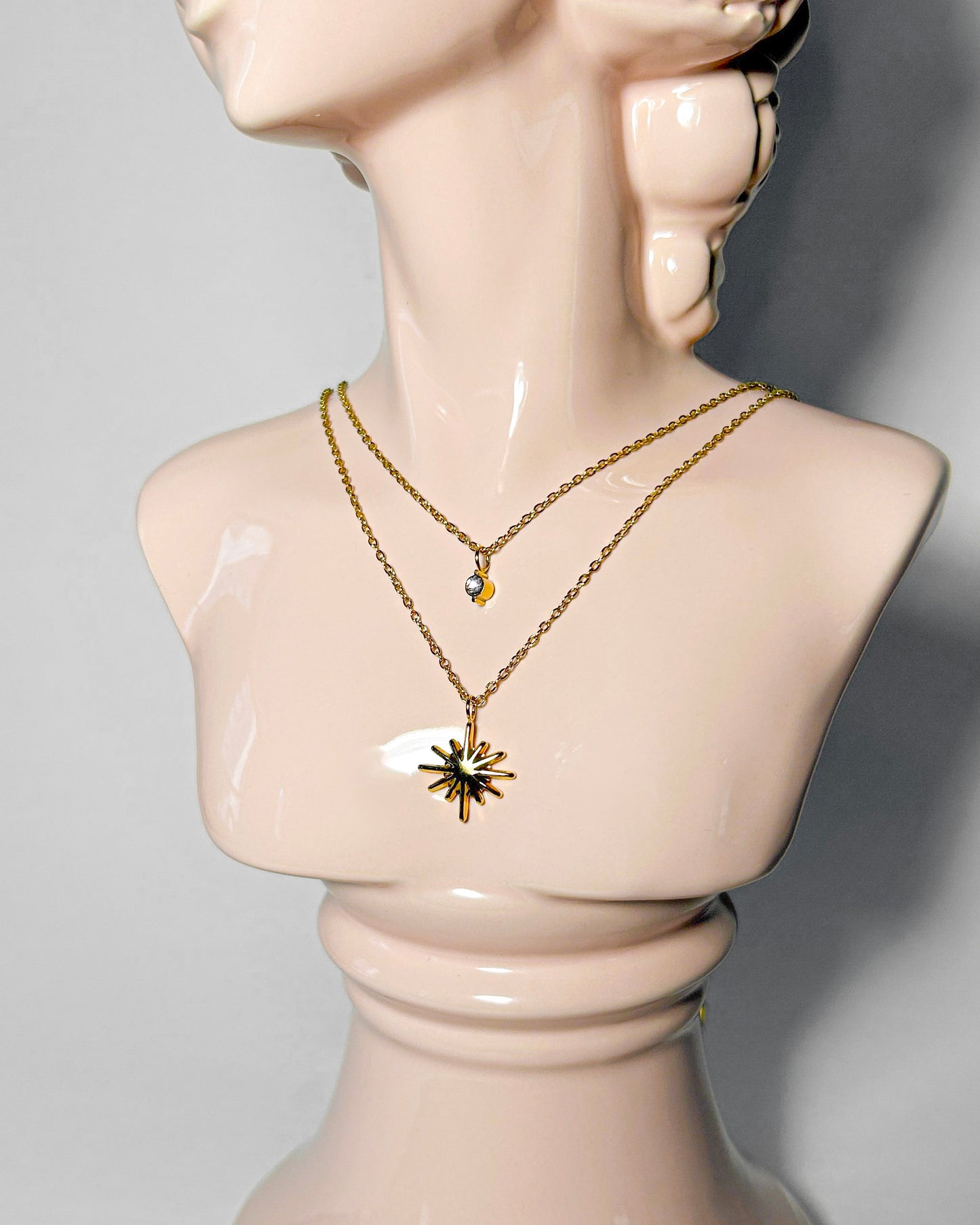 Venus Necklace
